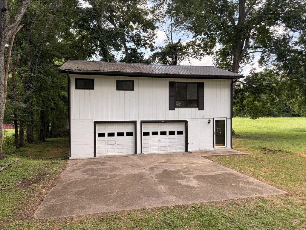 114 Tollgate Rd, Pulaski
