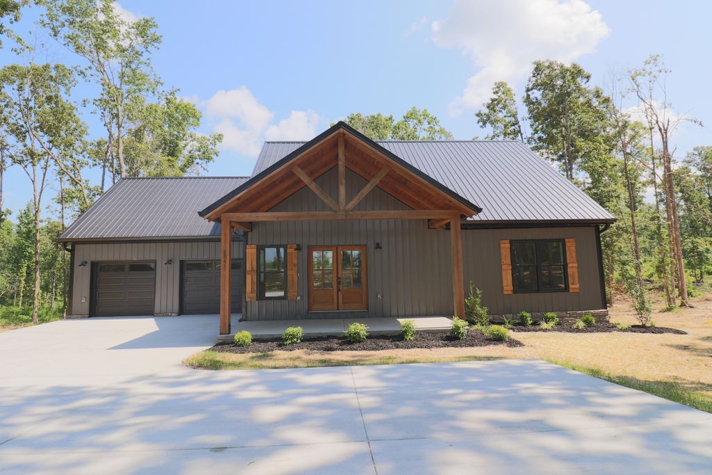 2941 Summertown Hwy, Summertown