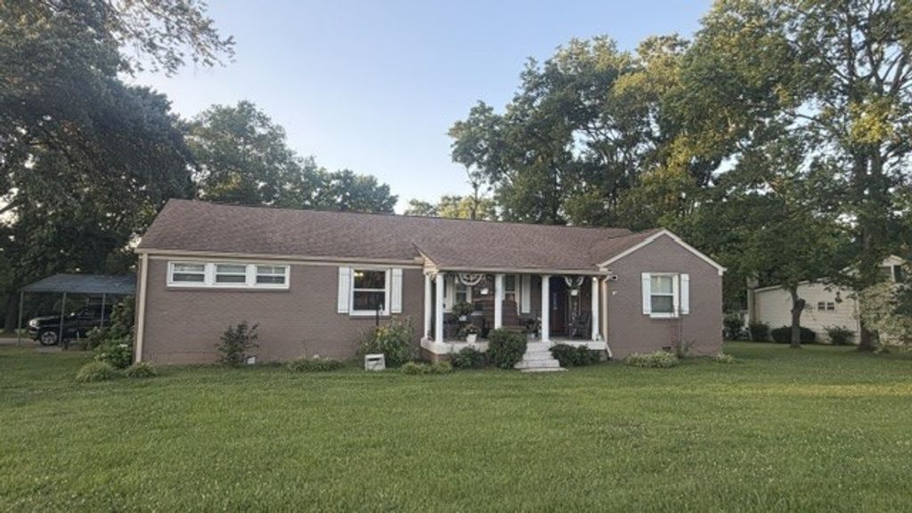 4235 Central Pike, Hermitage