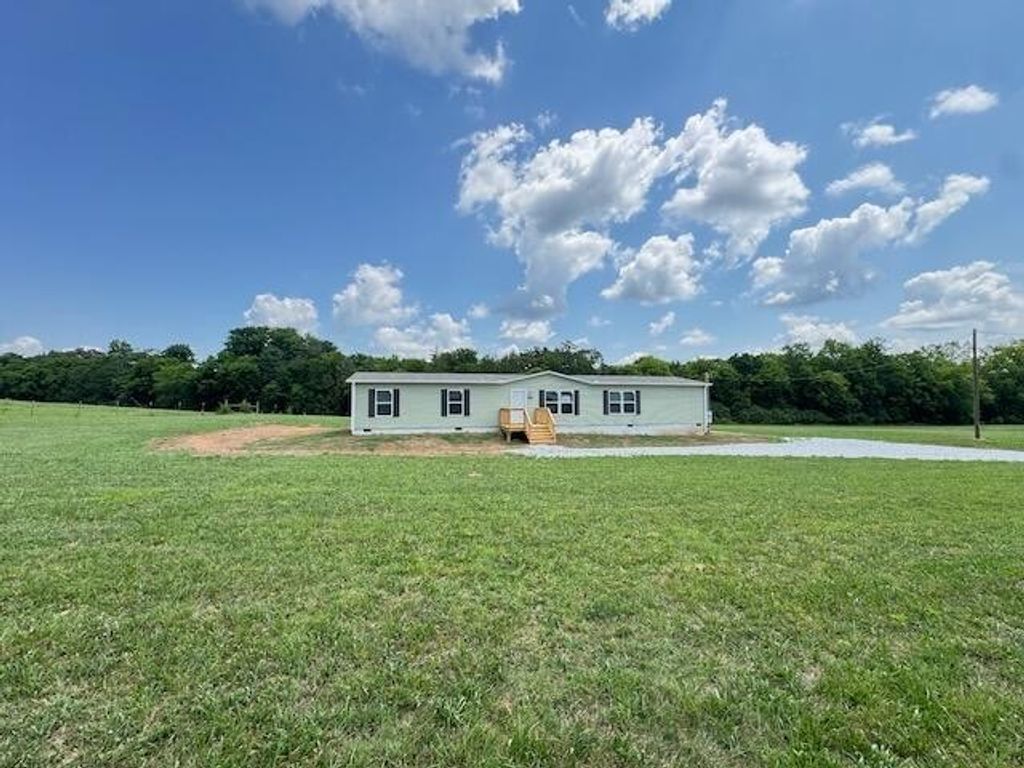1690 Goodfield Road, Decatur