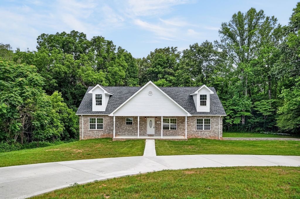920 Franklin Ct, Cookeville