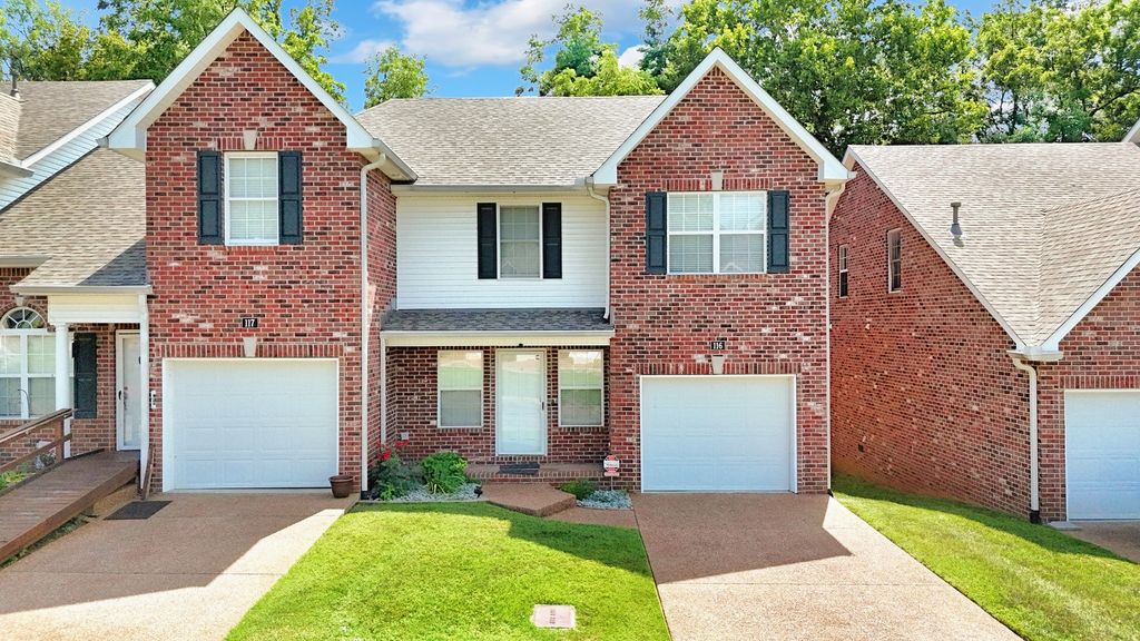116 Noel Cove Cir, Hermitage