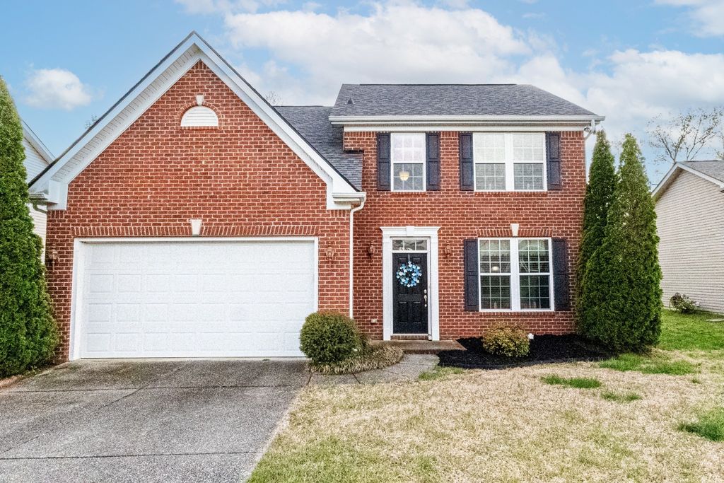 1057 Countess Ln, Spring Hill