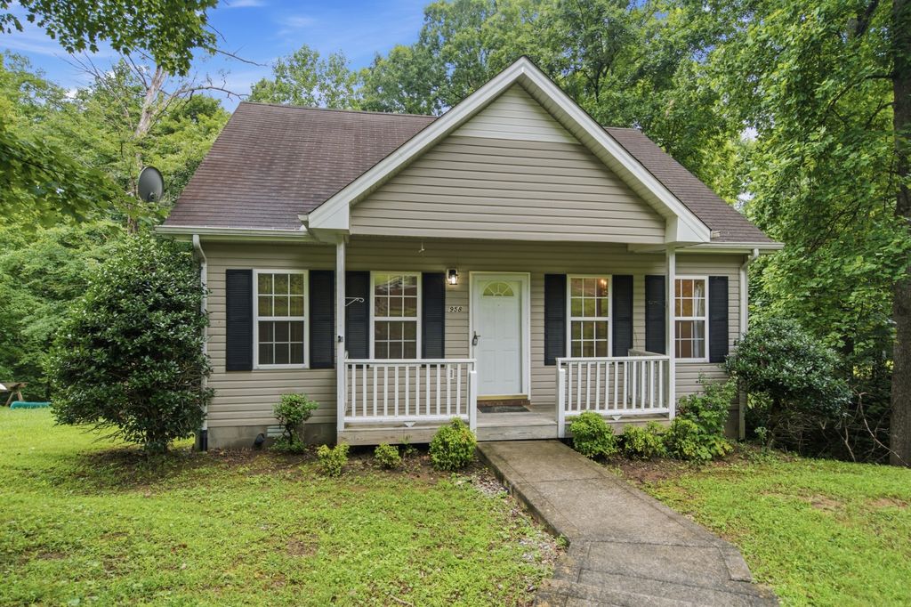958 Jordan Cir, White Bluff