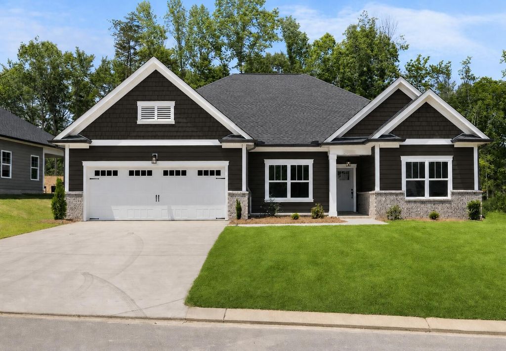 196 Winchester Drive, Rossville