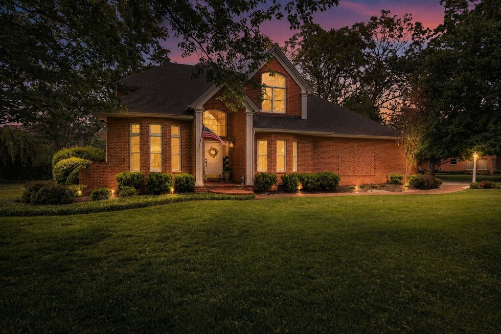 109 Albemarle Drive, Tullahoma