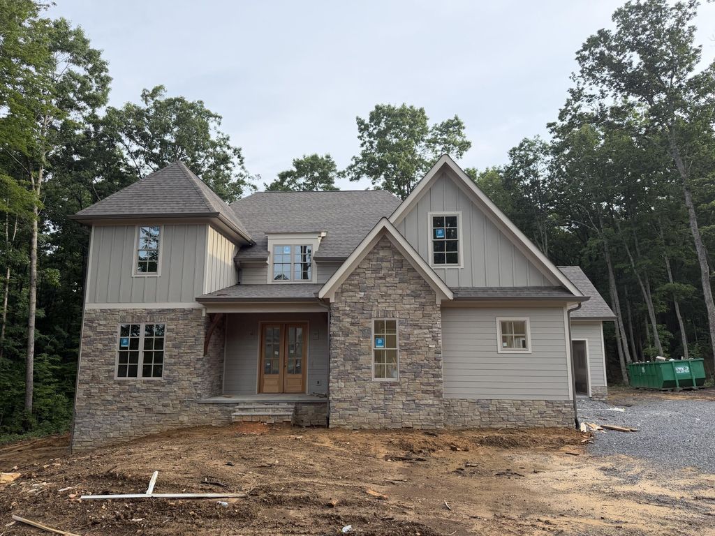 8443 Bear Paw Trail, Signal Mountain
