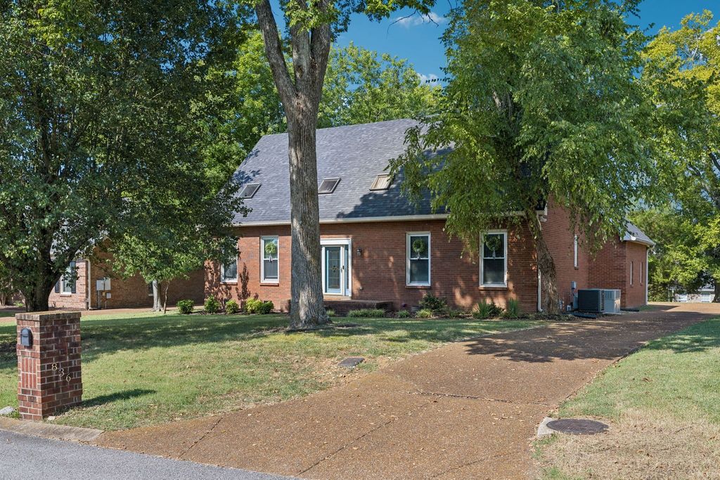 836 Rachel Dr, Goodlettsville