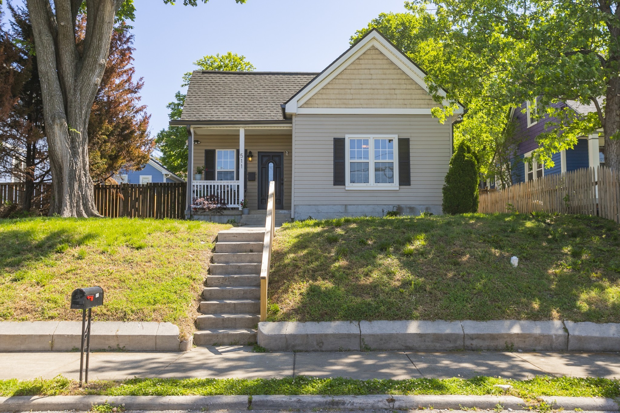 Home for sale in 511 S 9th St Nashville, TN