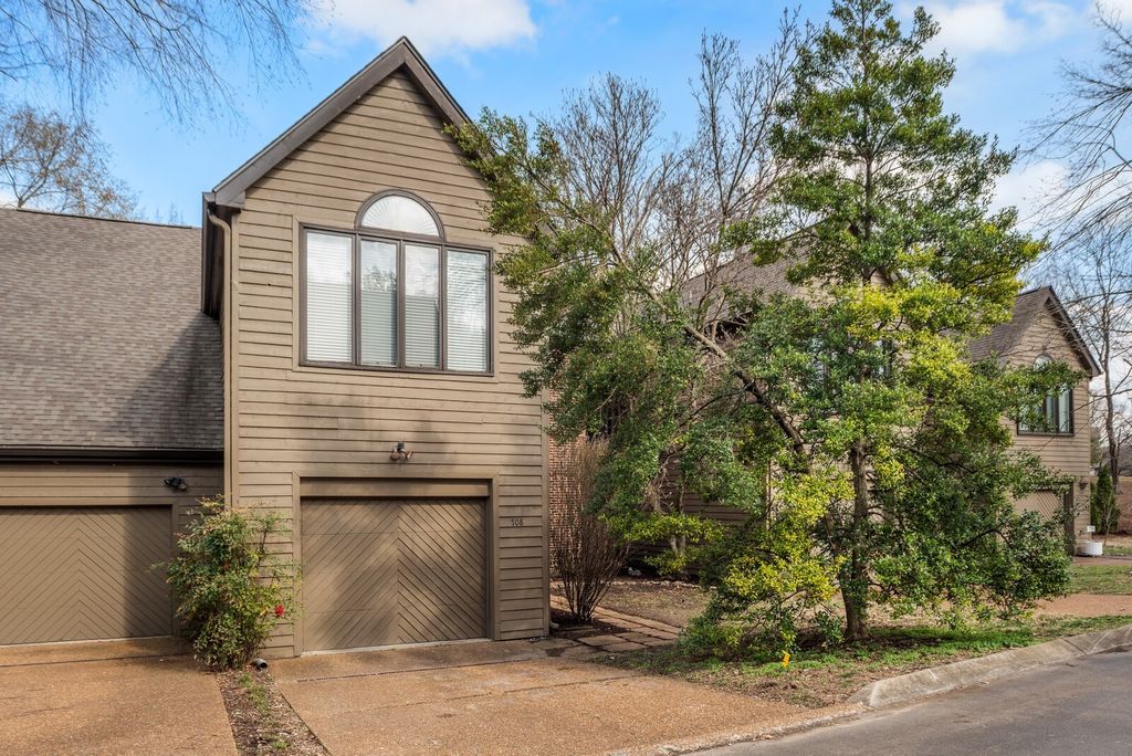 708 Harpeth Trace Dr, Nashville