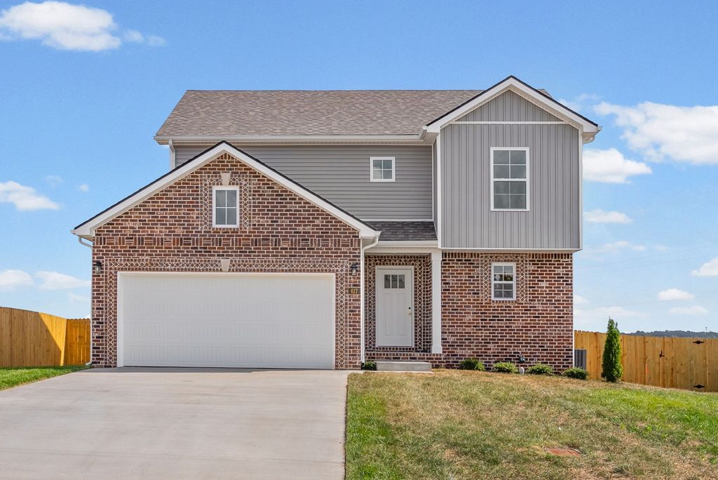 617 Chatsworth Drive, Clarksville