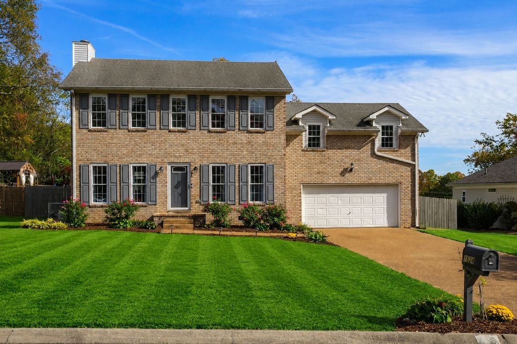 1624 Witt Hill Dr, Spring Hill