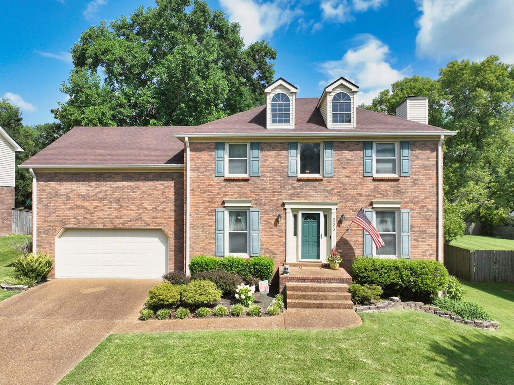 533 Hopewood Ct, Franklin