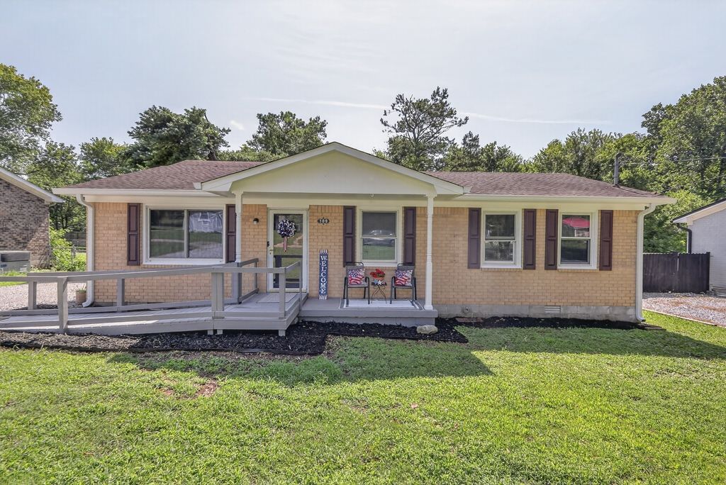 109 Amber Lynn Cir, Columbia