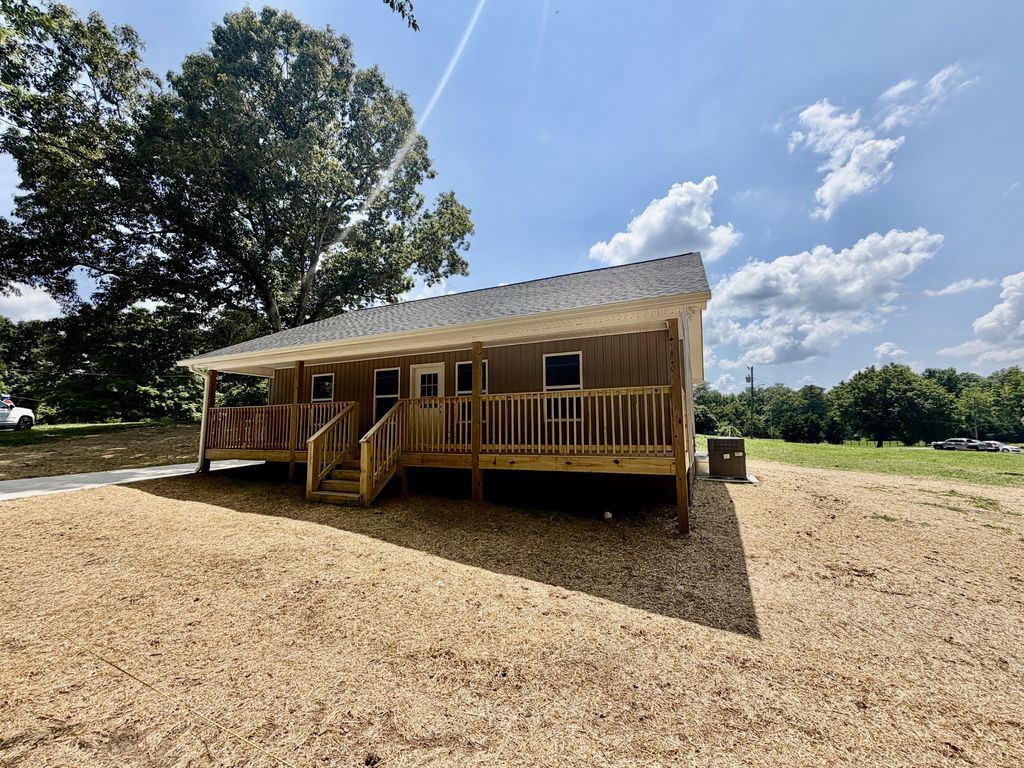 155 E Scott St, Lawrenceburg