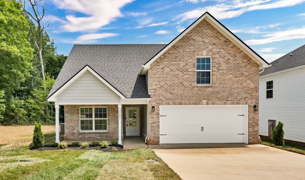 1037 Vendue Ave, Clarksville