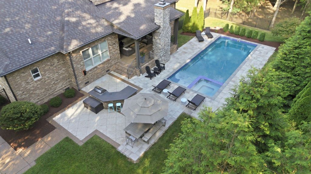 1807 Eaves Ct, Nolensville