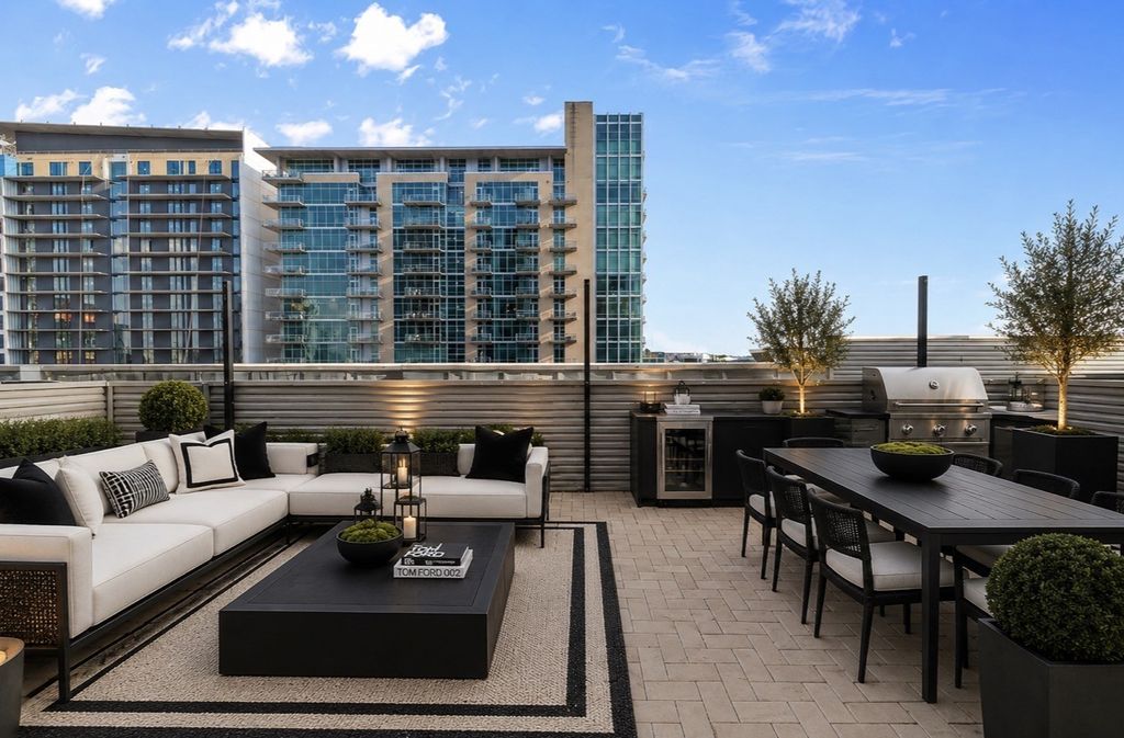 600 12th Ave S 902, Nashville