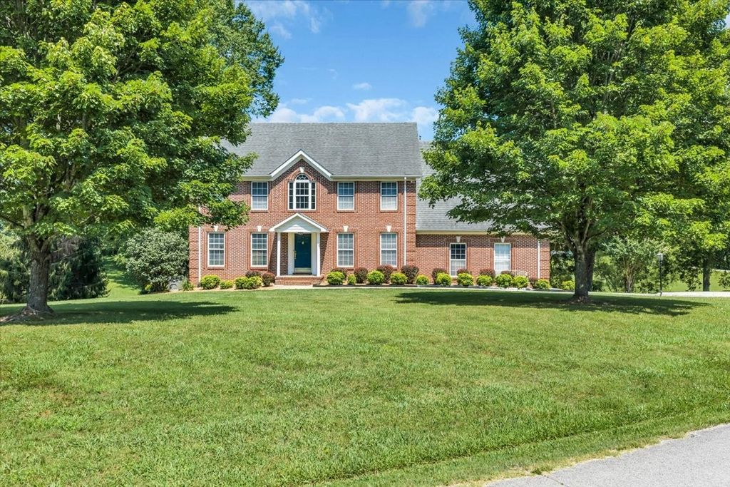 141 W Laurel Ave, McMinnville