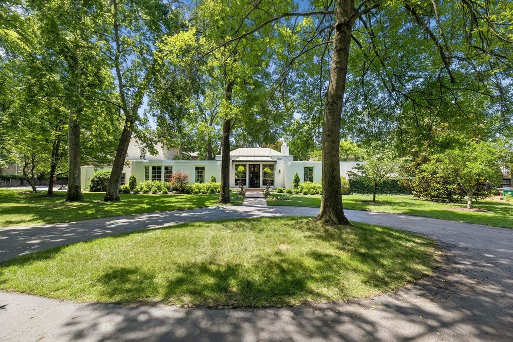 2200 Harding Pl 6, Nashville