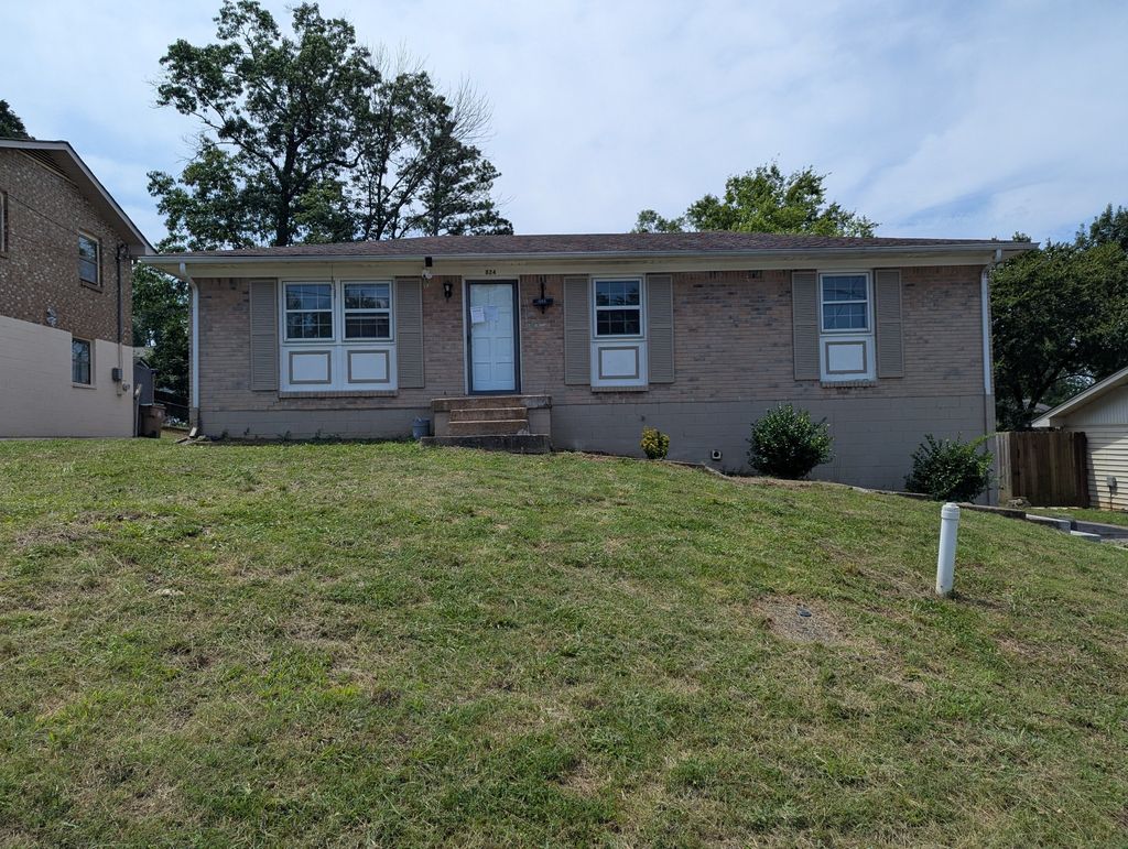 824 Oakwood Terrace Dr, Antioch