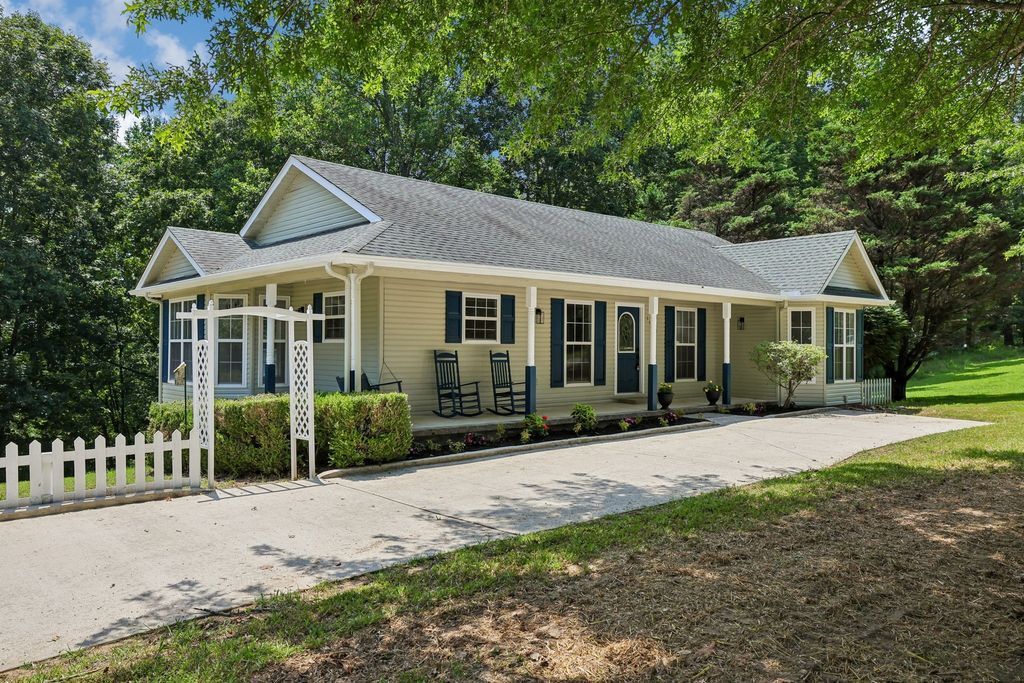 1682 Ridgeview Run, Lynchburg