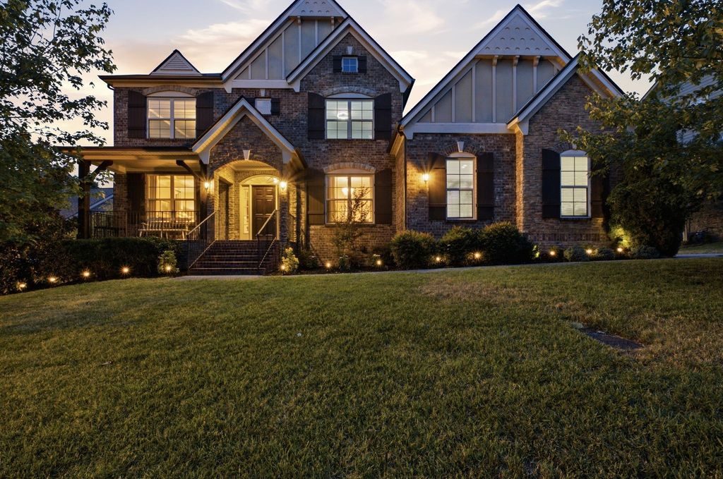 6729 Falls Ridge Ln, College Grove