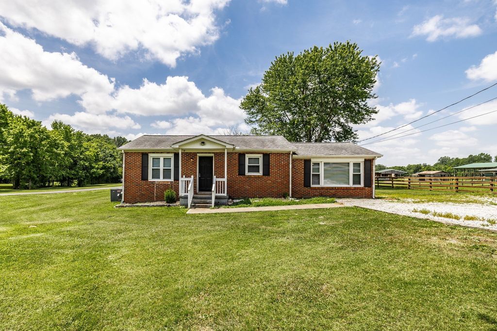 2952 Highway 41 S, Springfield