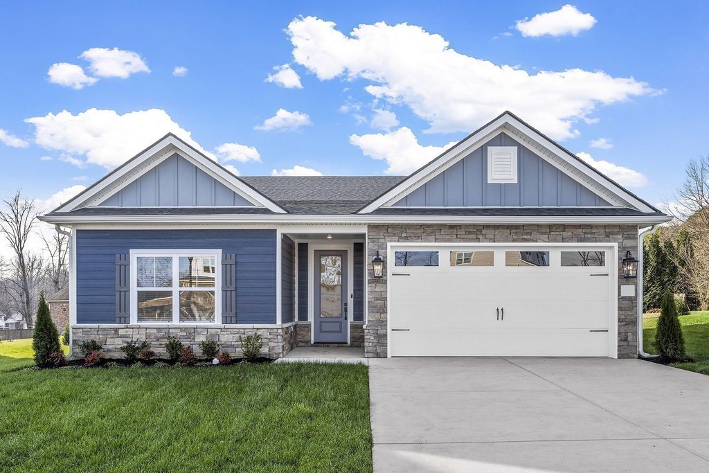 381 Springbrook Blvd, White House