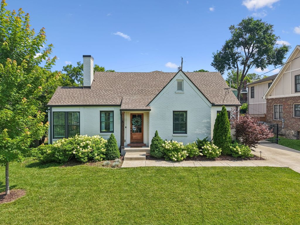 2416 W Linden Ave, Nashville