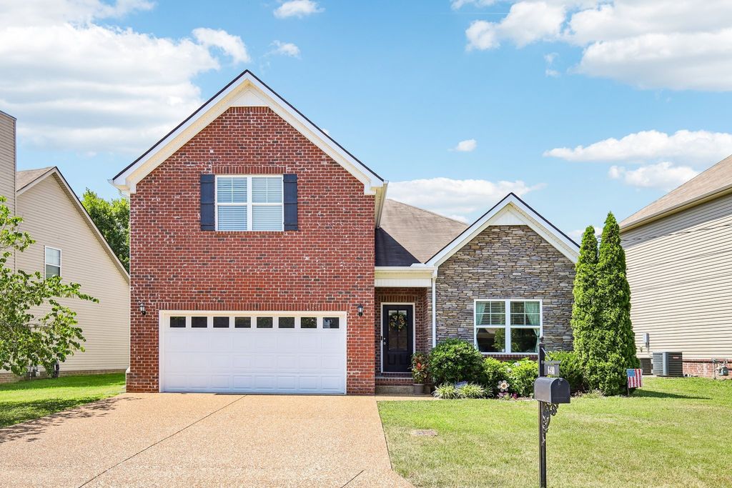 6480 Paddington Way, Antioch