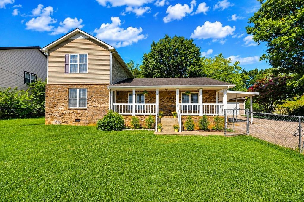 320 Chaney Rd, Smyrna