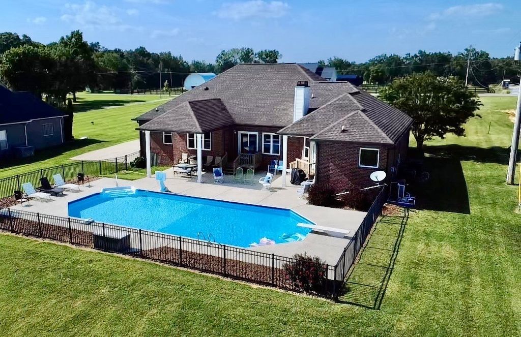 419 W Hester Rd, Cottontown