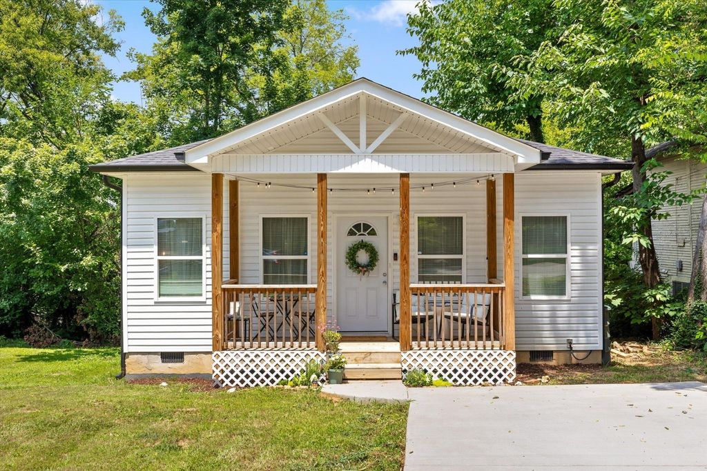 3303 Taylor Street, Chattanooga
