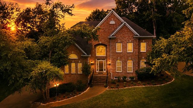 1667 Kirkwood Pl, Brentwood