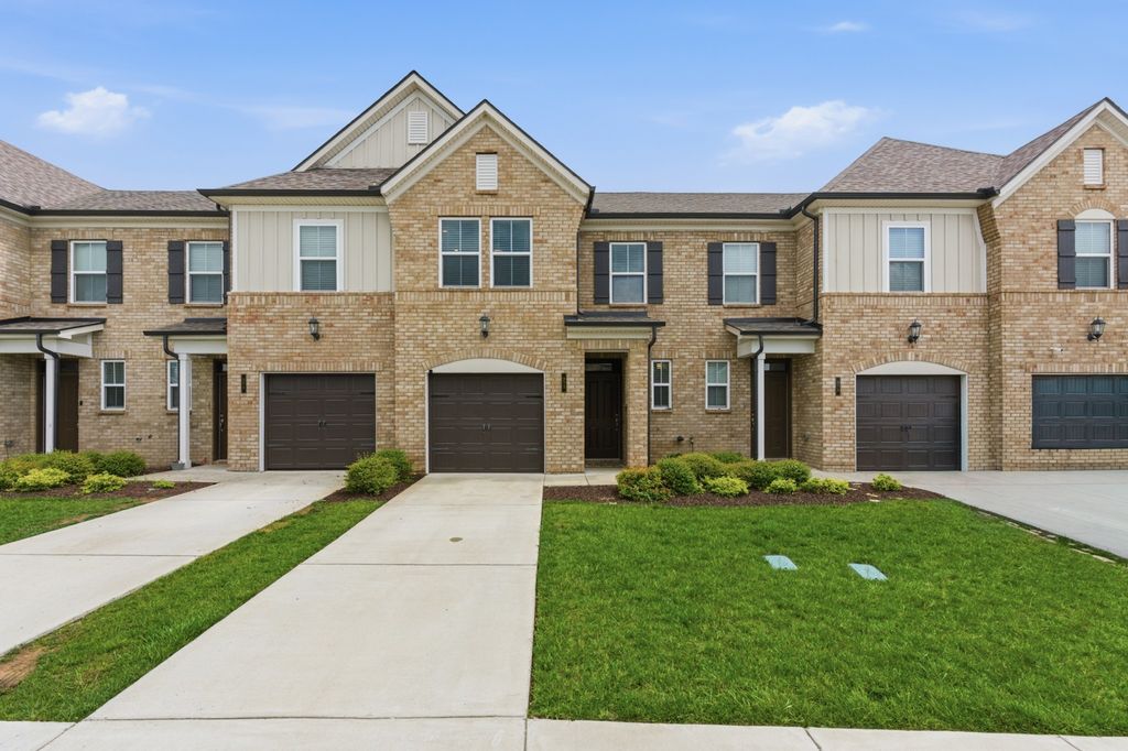 273 Netherlands Blvd, Lebanon