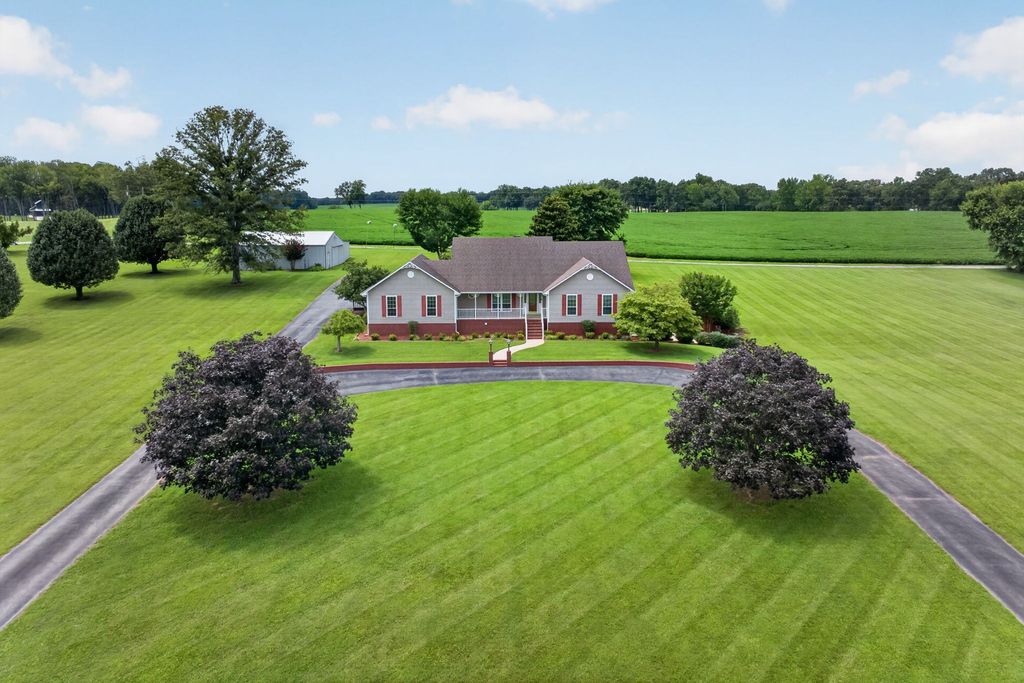 4007 Old Rock Island Rd, Rock Island