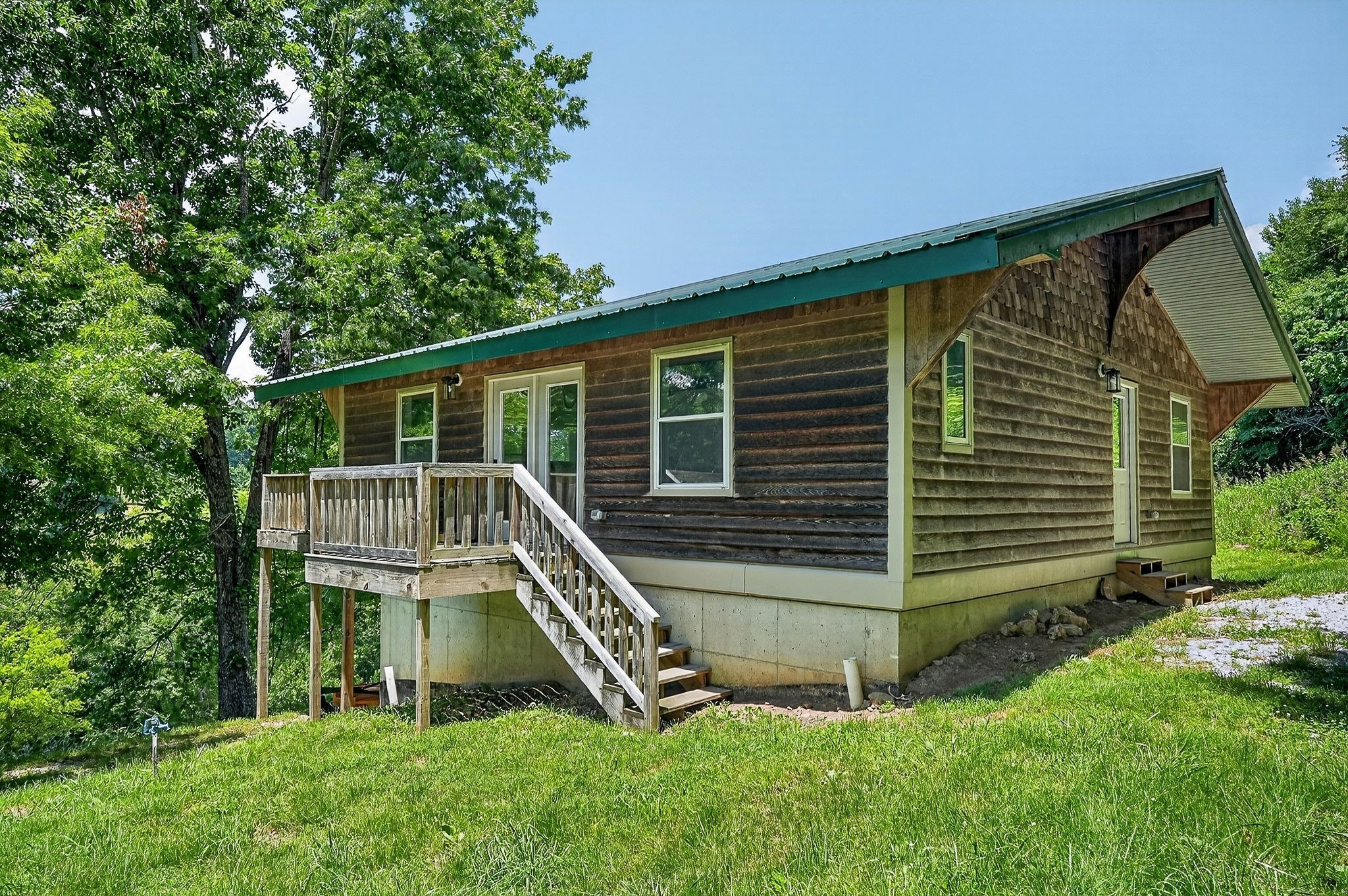 Photo of Listing #3261441