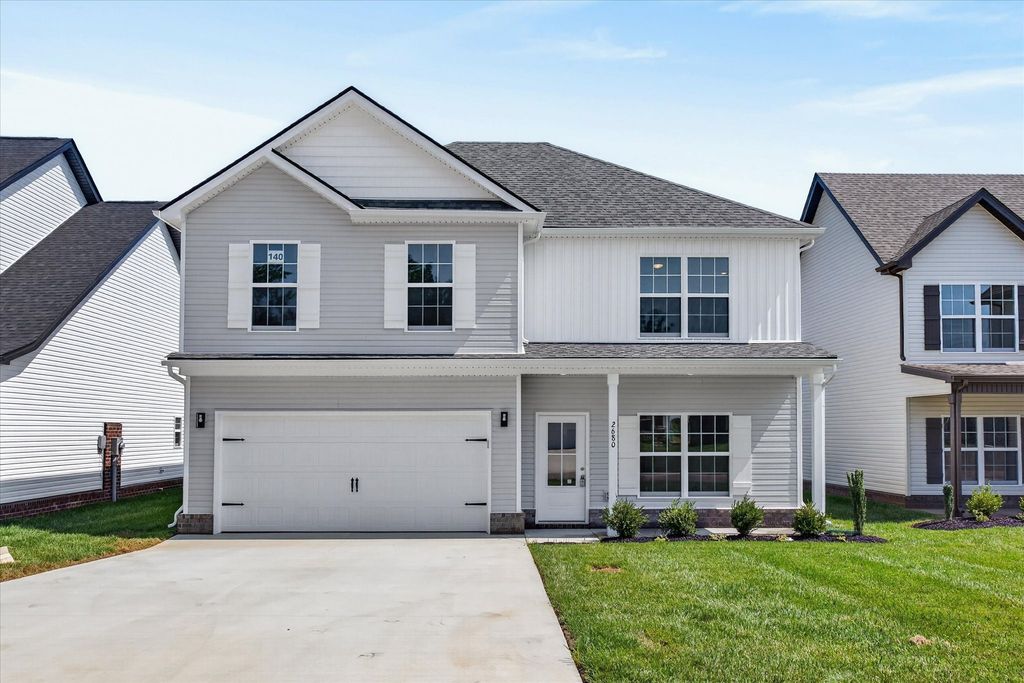 2680 Brewster Dr, Clarksville