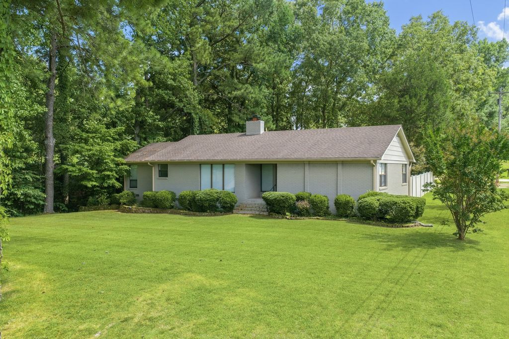 418 Deerwood Ln, Lexington