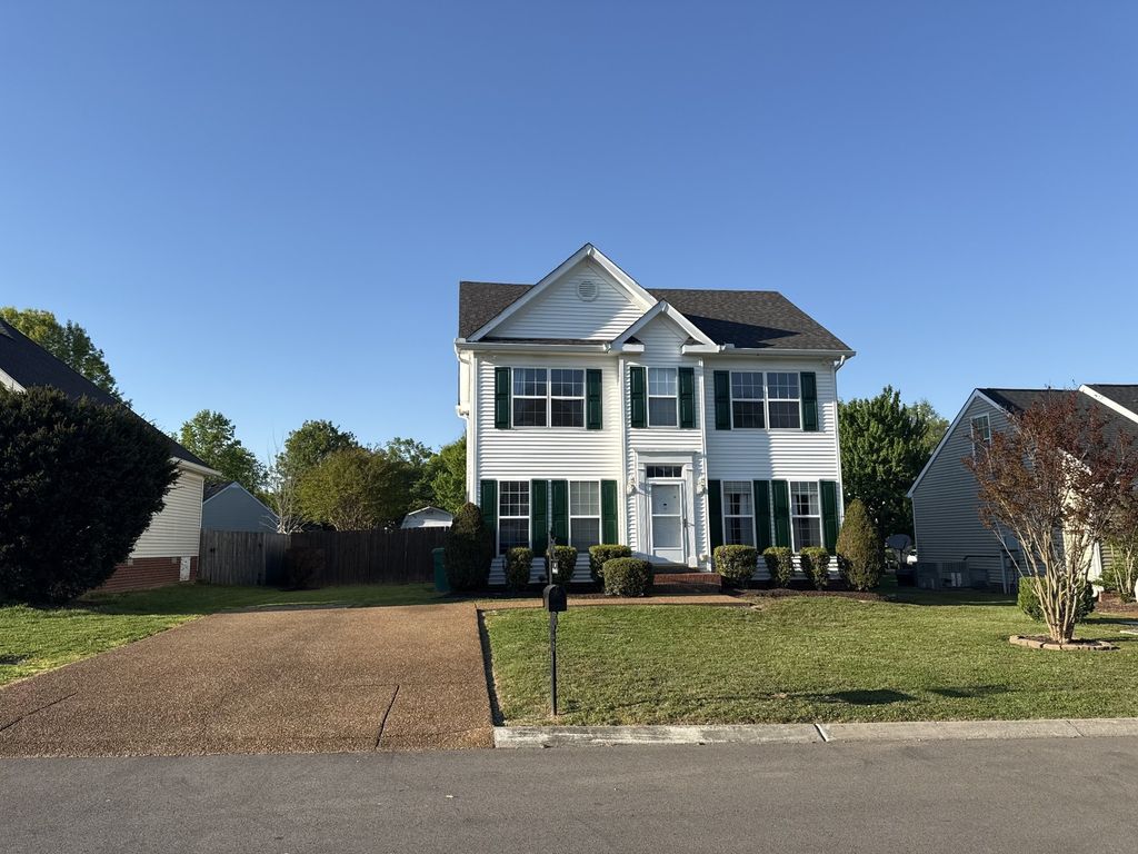 1110 Mcdonough Cir, Thompsons Station