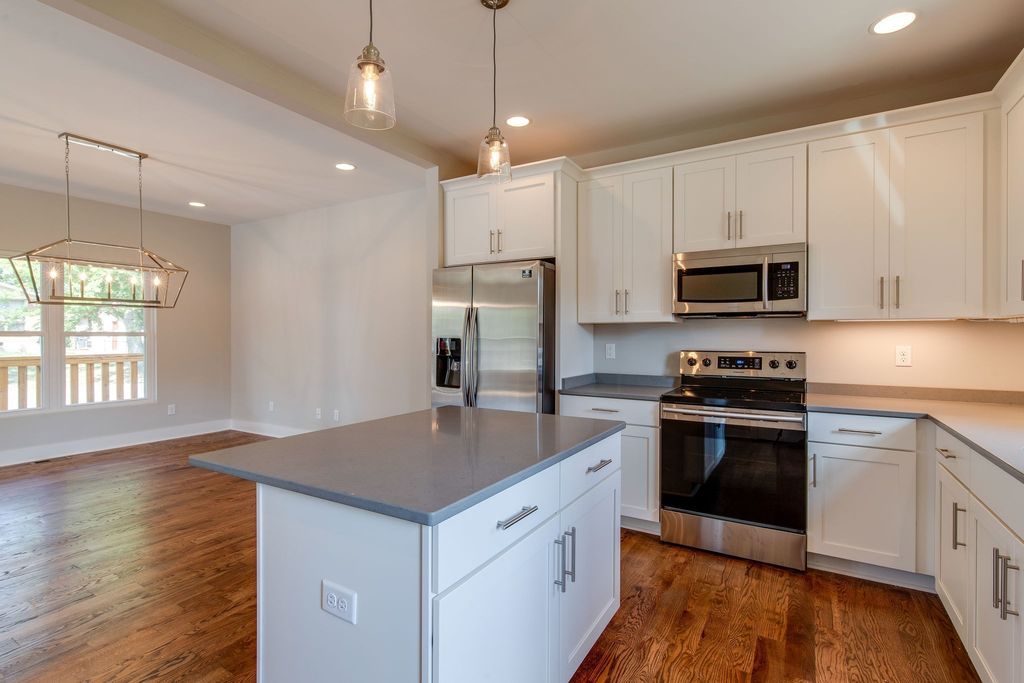 2214 14th Ave N, Nashville