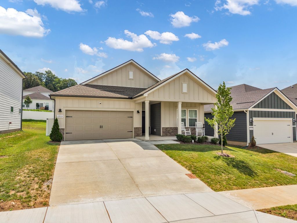 1835 Mahala Dr, Hermitage