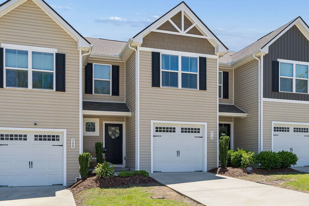 310 Sunnyview Dr, Lebanon
