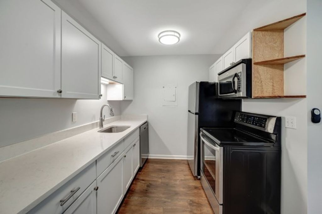 3600 Hillsboro Pike E6, Nashville