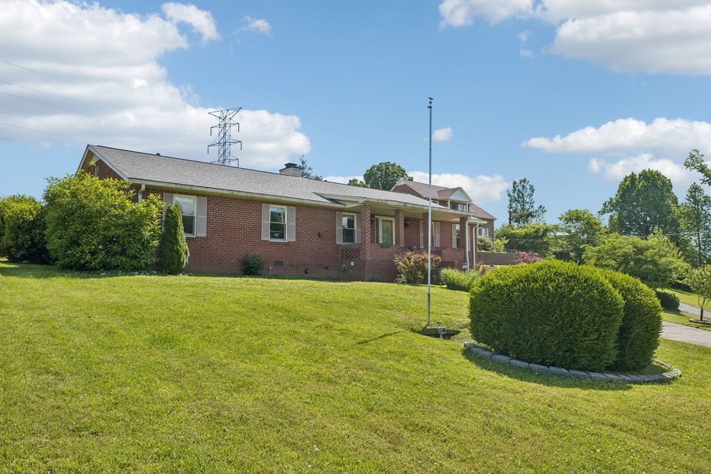 920 Kelly June Dr, Mount Juliet