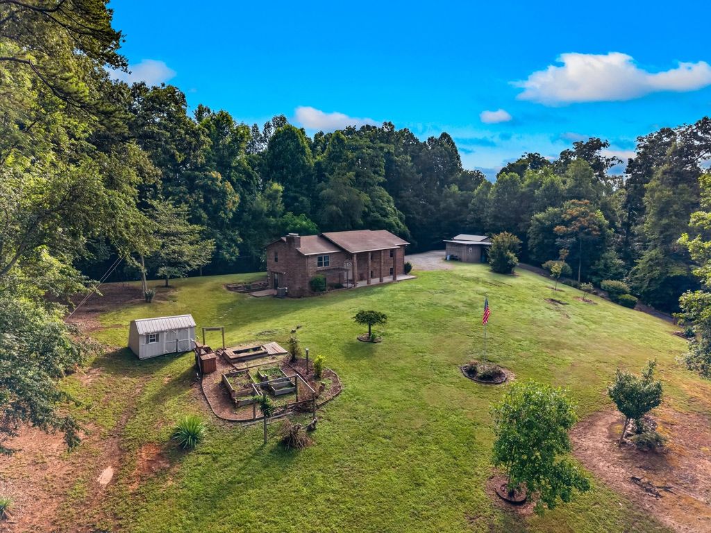 1788 Longs Bend Pike, Surgoinsville