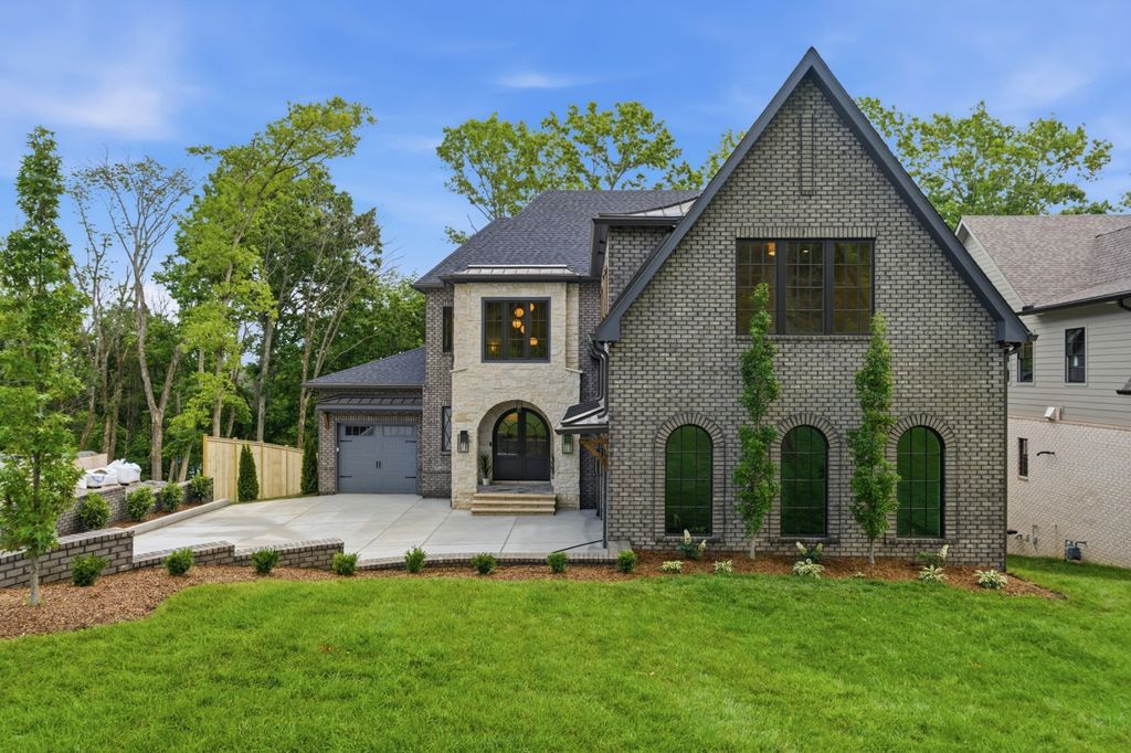 1006 Rodney Dr, Nashville