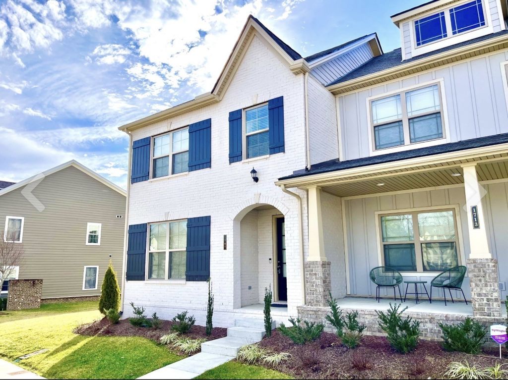 1707 Shadow Green Dr, Franklin