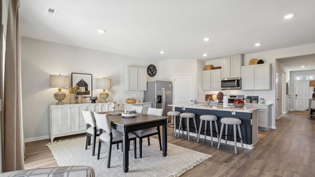 4077 Amelia Lane, White House